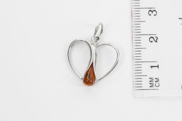 Baltic Amber Heart Pendant Elegant Handmade in 925 Silver PD104 – RRP£45!!!