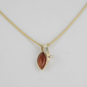 Italian Handmade Modern Stylish German Baltic Amber Pendant in 9ct Gold -GP0145 RRP£175!!!