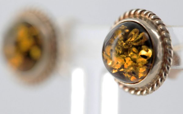 Italian Made Unique German Green Baltic Amber Studs In 9ct solid Gold GS0008G RRP£125!!!