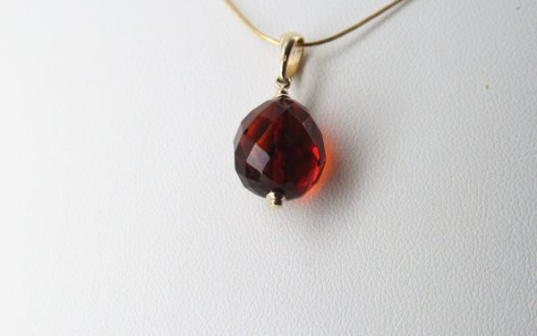 Italian Handmade German Amber Teardrop Pendant with 9ct solid Gold Loop GP0296 RRP£145!!!