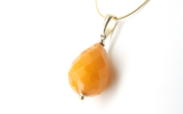 Italian Handcrafted Antique Butterscotch German Amber Pendant 9ct solid Gold Loop GP0298 RRP£225!!