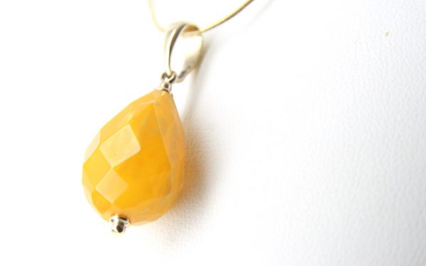 Italian Handcrafted German Antique Butterscotch Amber Teardrop Pendant with 9ct solid Gold Loop GP0299 RRP£225!!!