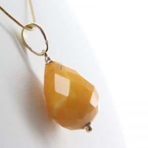 Italian Handcrafted Antique German Butterscotch Amber Teardrop Pendant with 9ct solid Gold Loop GP0300 RRP£195!!!