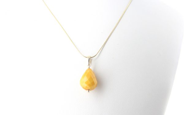 Italian Made Antique Butterscotch German Amber Pendant with 9ct solid Gold Loop GP0301 RRP£195!!!