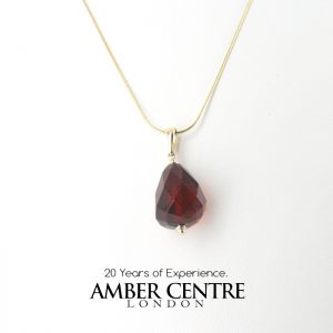 Italian Handcrafted German Cherry Amber Teardrop Pendant with 9ct solid Gold Loop GP0308 RRP£175!!!