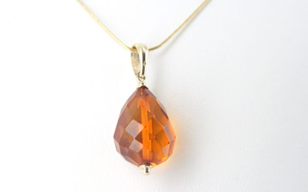 Italian Beautifully Handcrafted German Honey Amber Teardrop Pendant with 9ct solid Gold Loop GP0309 RRP£145!!!