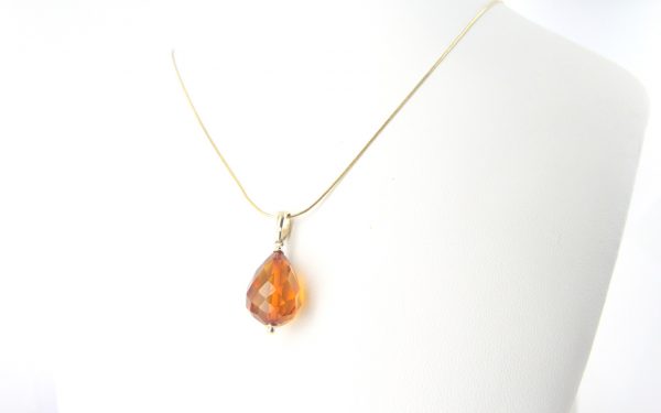 Italian Beautifully Handcrafted German Honey Amber Teardrop Pendant with 9ct solid Gold Loop GP0309 RRP£145!!!