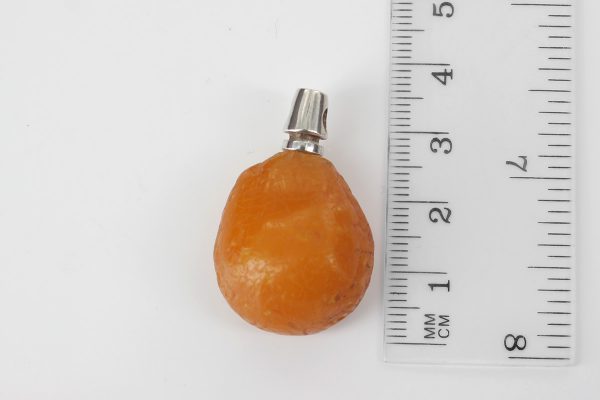 GERMAN ANTIQUE BUTTERSCOTCH AMBER NATURAL TEAR DROP PENDANT- PE0162 RRP135!!!