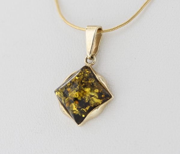 Italian Made Elegant Green German Baltic Amber Pendant in 9ct solid Gold -GP0058G RRP175!!!