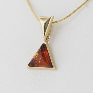 Italian Made Large Modern German Amber Pendant in 9ct solid Gold-GP0060 RRP£175!!