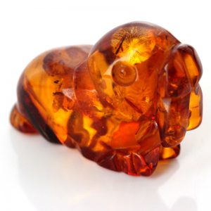Exquisitely Handcrafted Genuine Baltic Amber Walrus Carving CAR0079 RRP 50!!!