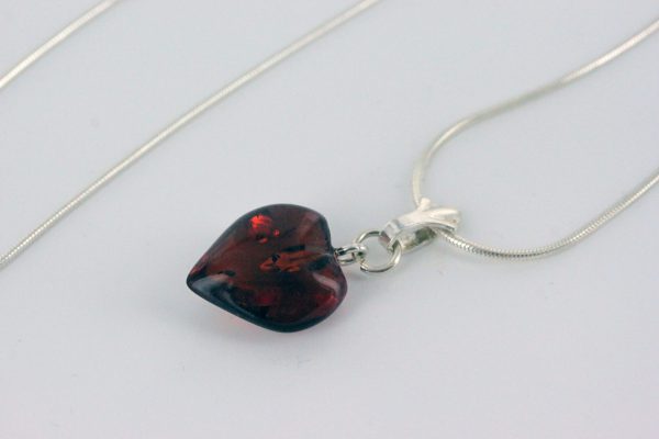 Baltic Amber Heart Shaped Pendant With Shell Loop PD076 RRP£20!!!