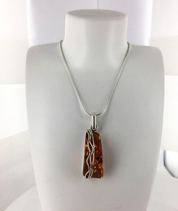 Classic Baltic Amber Pendant in 925 Silver Hand Made PE0226- RRP 120!!!