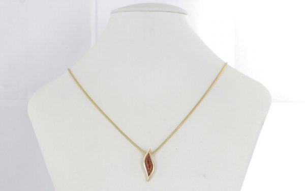 Italian Made Leaf Shaped German Amber Pendant in 9ct solid Gold-GP0084 RRP£175!!!