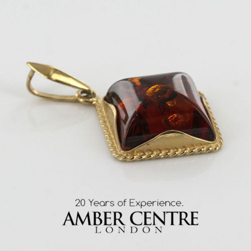 Italian Handmade Classic Elegant Baltic Amber Pendant in 9ct solid Gold - GP0097 RRP£175!!