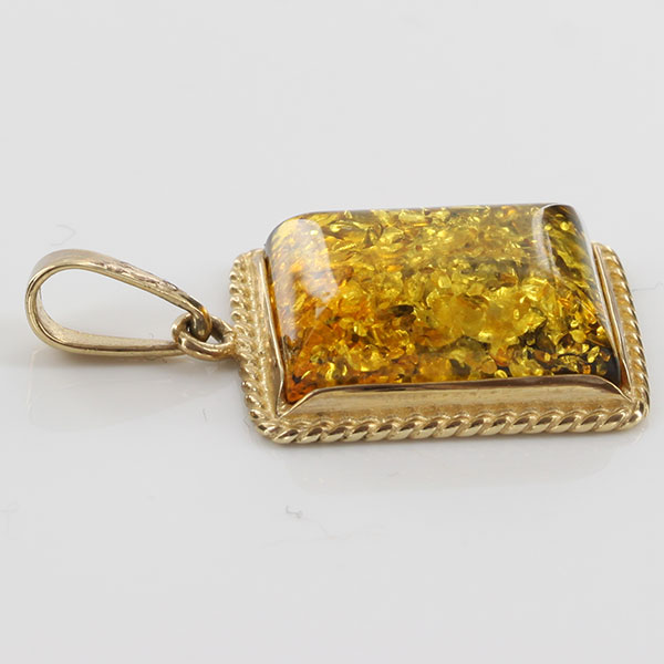 Italian Made German Green Baltic Amber Pendant in 9ct solid Gold -GP0110G RRP£275!!!