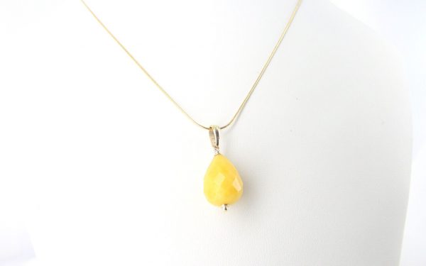 Italian made Beautifully Handcrafted Antique German Butterscotch Amber Teardrop Pendant 9ct solid Gold Loop GP0303 RRP£245!!