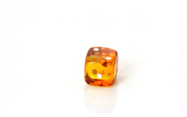 German Baltic Amber Dice Exquisitely Handmade Carved Unique CAR0121 RRP£30!!!