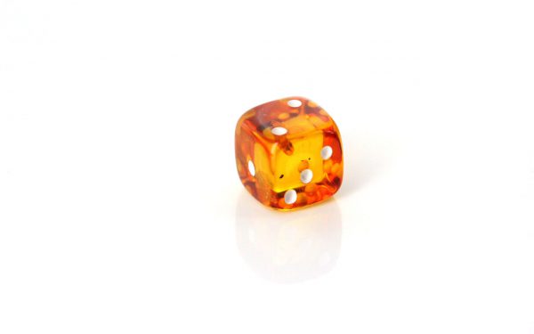 German Baltic Amber Dice Exquisitely Handmade Carved Unique CAR0121 RRP£30!!!