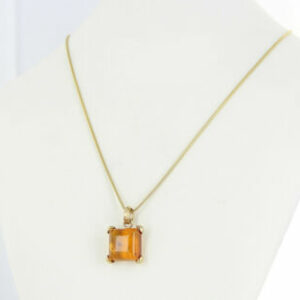 Italian Made Modern Elegant Baltic Amber Pendant in 9ct Gold -GP0162 RRP245!!!