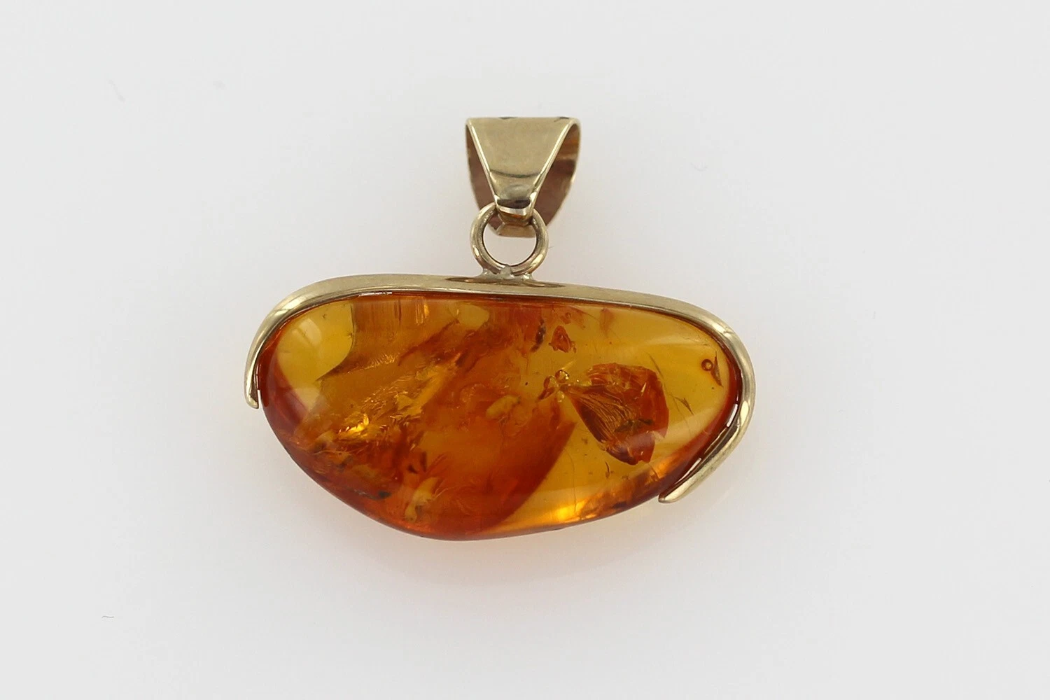 Italian Handmade Baltic Amber Pendant With Wasp, Long legged Flies, Fungus Gnat in 9ct solid Gold GPR062 RRPĀ£995!!! - Image 8