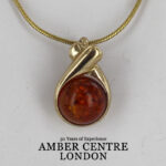 Italian Handmade Elegant Modern Baltic Amber Pendant in 9ct Gold - GP0085 RRP£195!!!